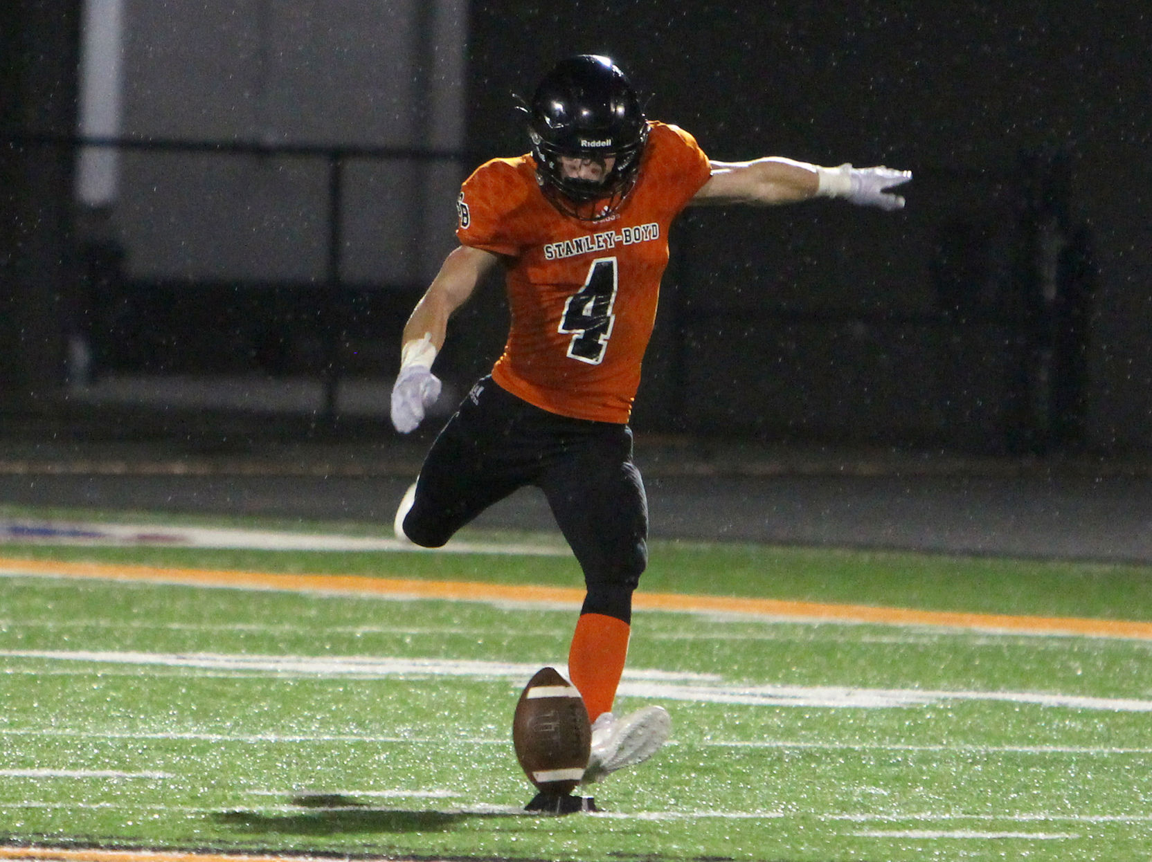 Eau Claire Regis at Stanley-Boyd football 10-8-21